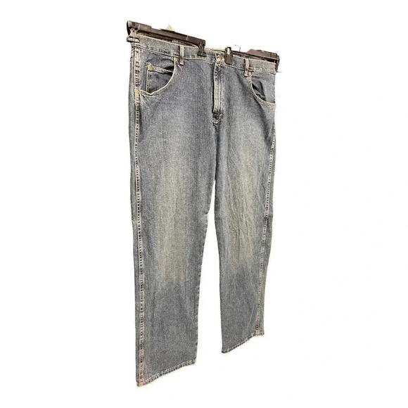 Vintage Wrangler Rugged Wear Light Wash‎ Jeans 40x34 - Picture 2 of 5